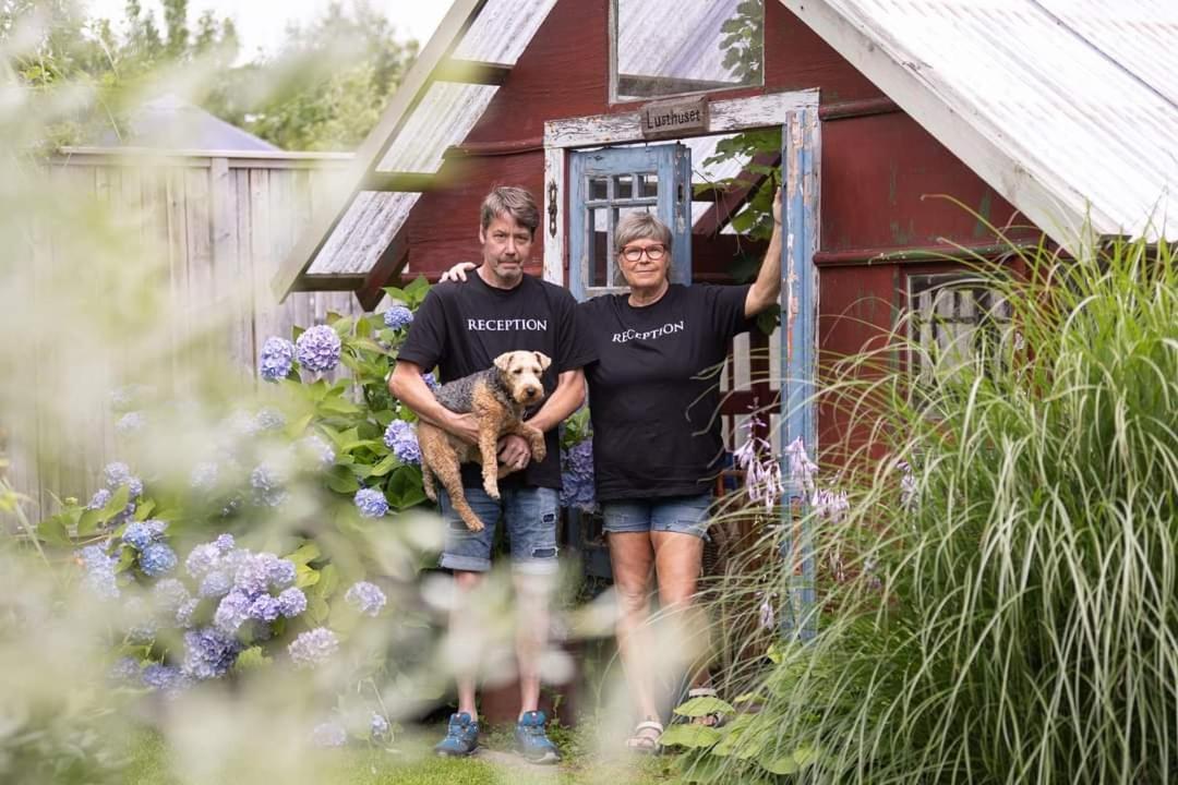 Loftlaegenhet Pa Haestgard I Tvaaker Lejlighed Eksteriør billede